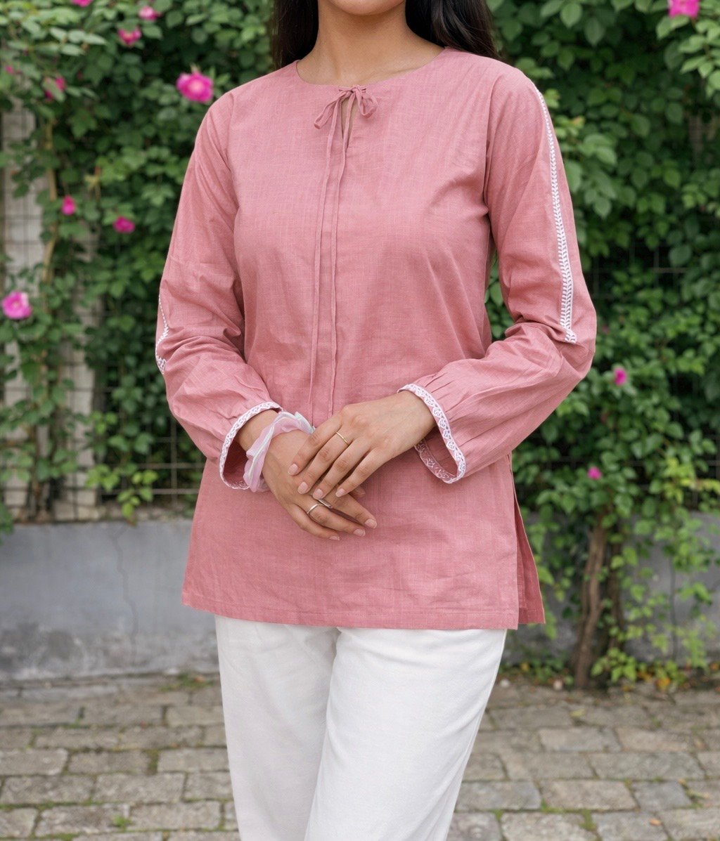Blushy pink cotton straight fit top with lace sleeve detail